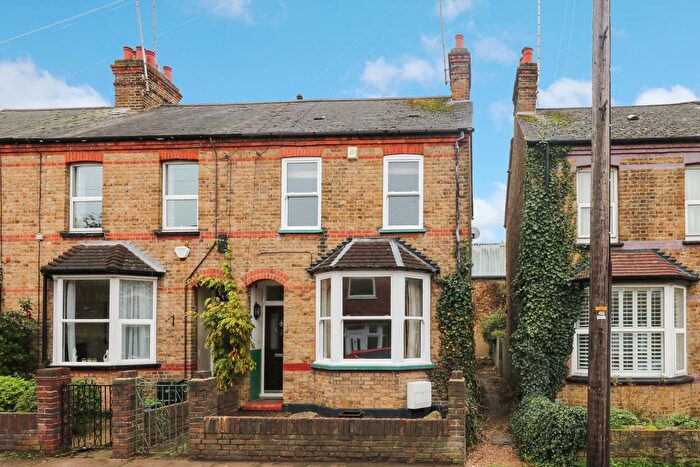 3 Bedroom End Terrace House For Sale In Hows Close, Uxbridge, UB8