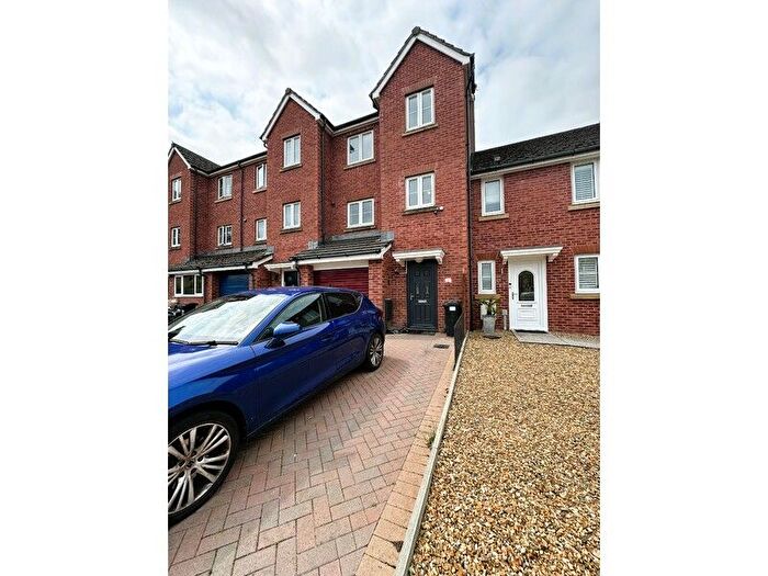 4 Bedroom Town House To Rent In Argosy Way, Newport, Newport, NP19