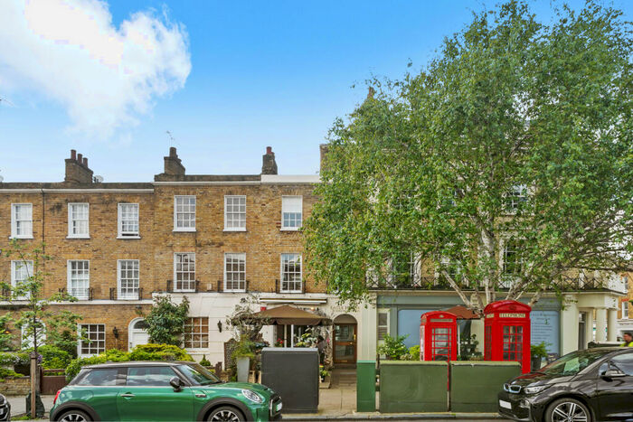 3 Bedroom Flat To Rent In Eagle House, St. Johns Wood Terrace, NW8