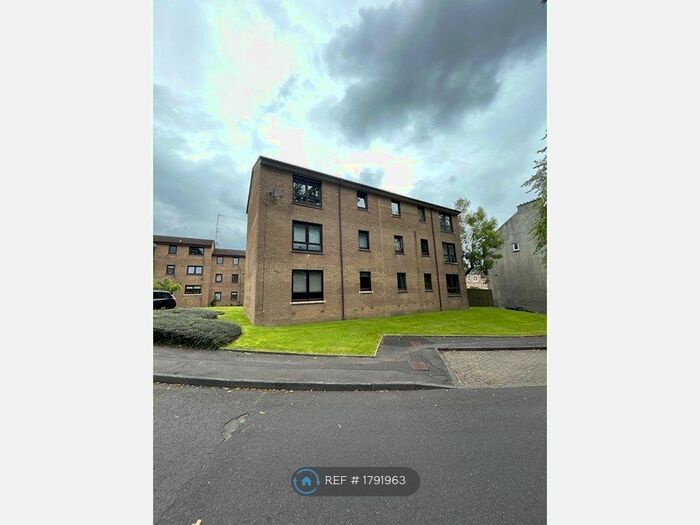 2 Bedroom Flat To Rent In Brodie Park Avenue, Paisley, PA2