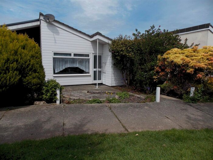 2 Bedroom Semi-Detached Bungalow To Rent In Mount Hawke, Truro, Cornwall, TR4