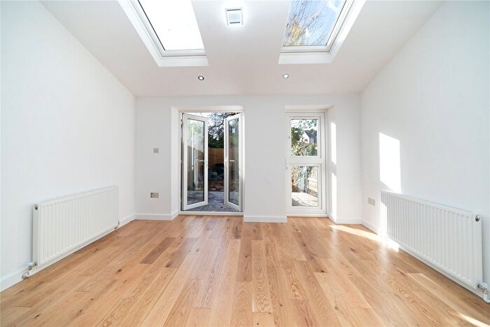 3 Bedroom End Of Terrace House For Sale In Chertsey, Surrey, KT16