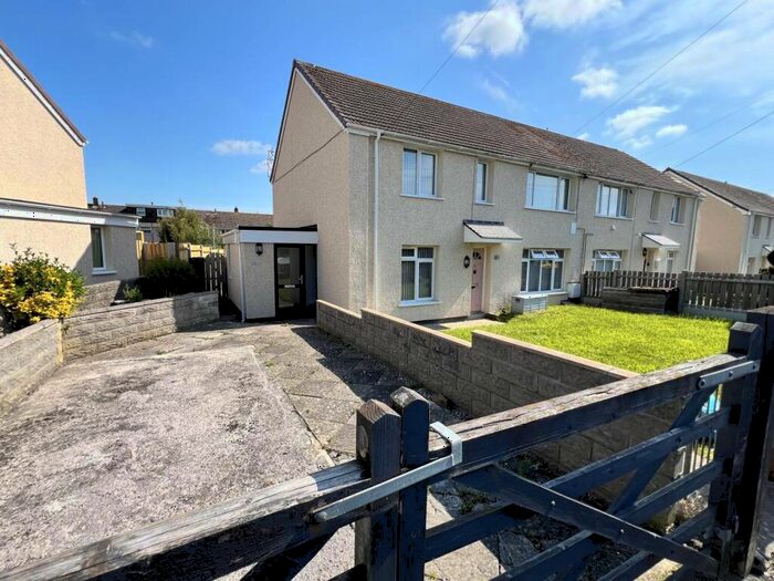 2 Bedroom Flat To Rent In Lougher Place, St Athan, Vale Of Glamorgan, CF62