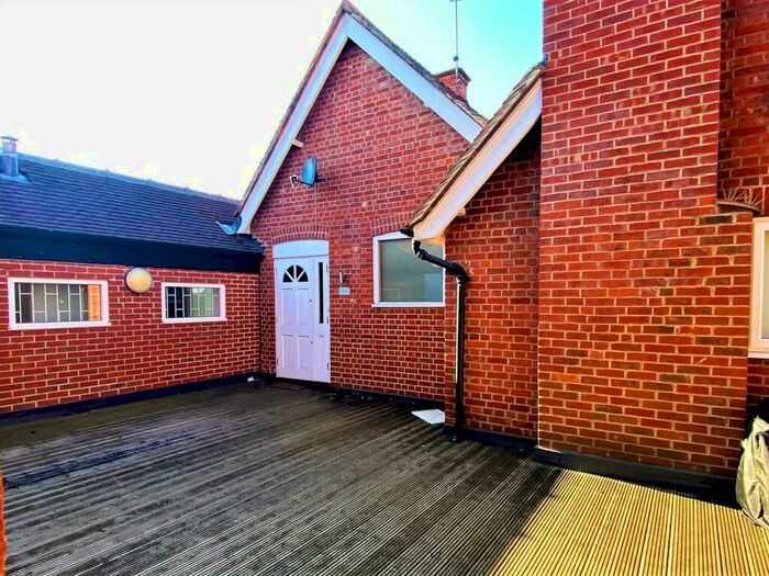 2 Bedroom Apartment To Rent In Spittal Street, Marlow, SL7