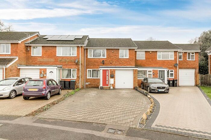 3 Bedroom Terraced House For Sale In Glenwoods, Newport Pagnell, MK16