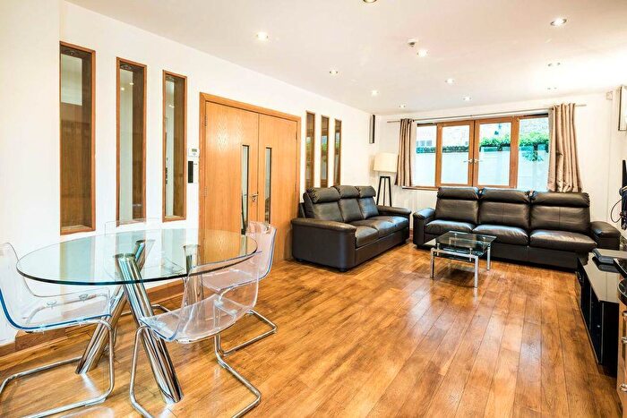 4 Bedroom Terraced House To Rent In Bendall Mews, Marylebone, London, NW1