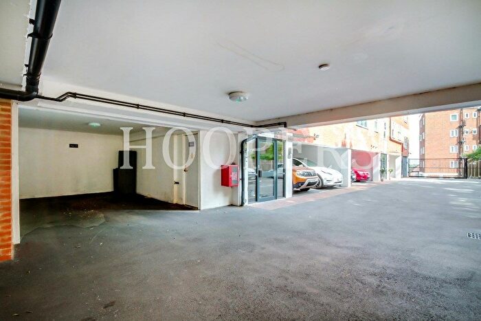 2 Bedroom Flat For Sale In Dollis Hill Lane, London, NW2