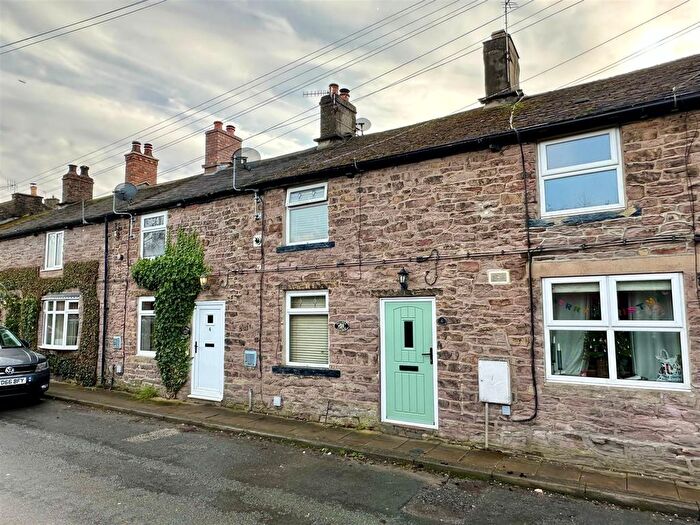 2 Bedroom Terraced House For Sale In Western Lane, Buxworth, High Peak, SK23