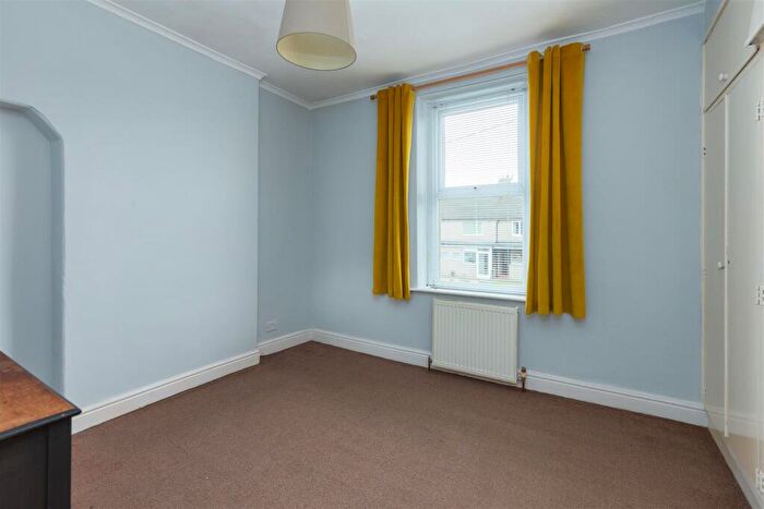 2 Bedroom Terraced House For Sale In High Road, Halton, Lancaster, LA2