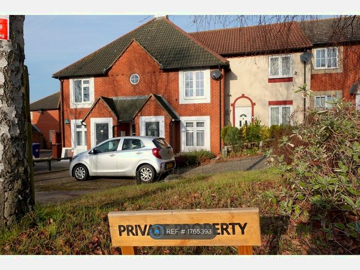 1 Bedroom Flat To Rent In Chafford Hundred, Grays, RM16