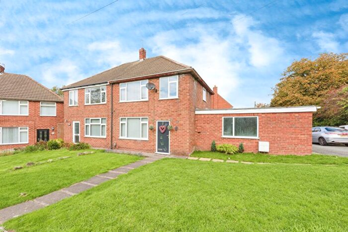 3 Bedroom Semi-Detached House For Sale In Church View, Wilnecote, Tamworth, B77