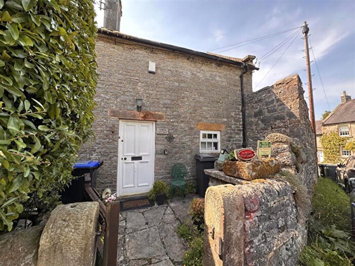 2 Bedroom Semi-Detached House For Sale In Alstonefield, Ashbourne, DE6