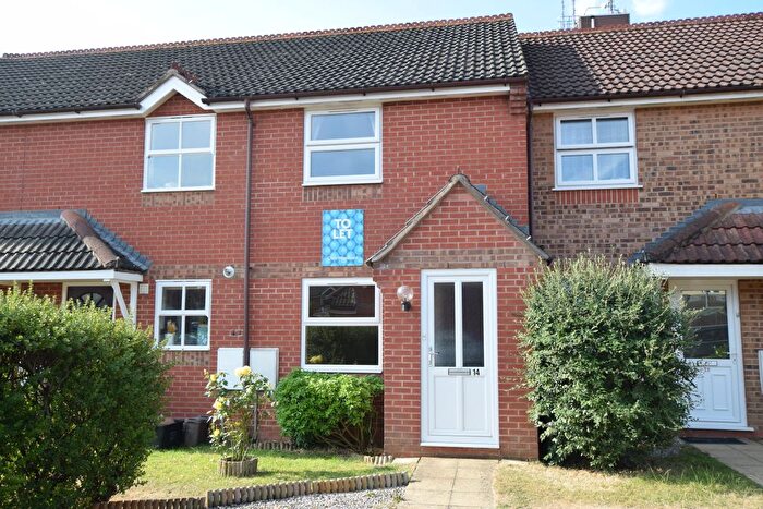 2 Bedroom Terraced House To Rent In Sheldon Court, Pollards Way, Taunton, TA1