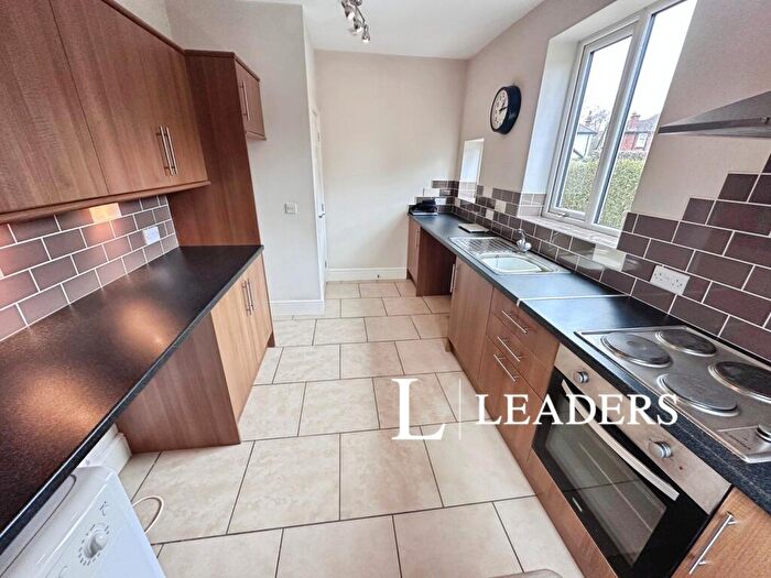 3 Bedroom Semi-Detached House To Rent In Garden Place, Stoke-on-Trent, Staffordshire, ST4