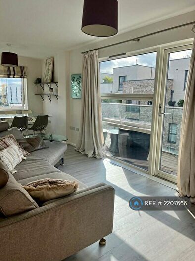 1 Bedroom Flat To Rent In Kirkby Apartments, London, E3