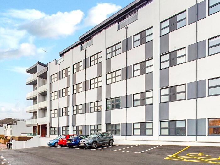 Apartment To Rent In School Road, Hove, BN3