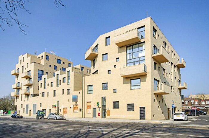 2 Bedroom Flat For Sale In Heath Parade, Colindale, London, NW9