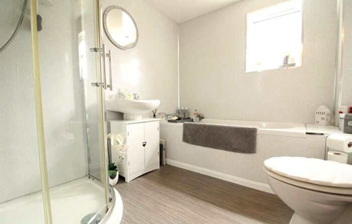 2 Bedroom End Of Terrace House To Rent In Westminster Road, Darlington, DL1