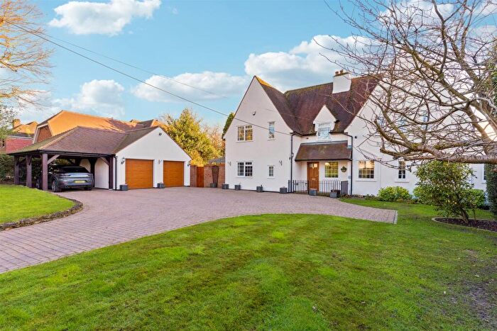 5 Bedroom Detached House For Sale In Hempstead Lane, Potten End, Berkhamsted, HP4
