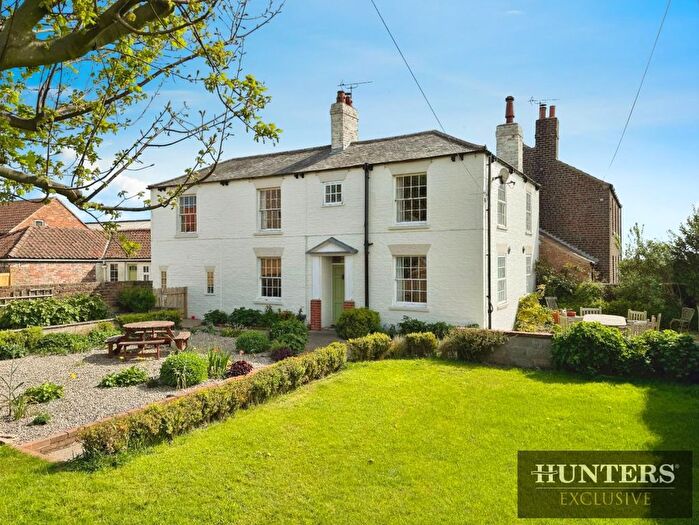 4 Bedroom Link Detached House For Sale In Bempton, Bridlington, YO16