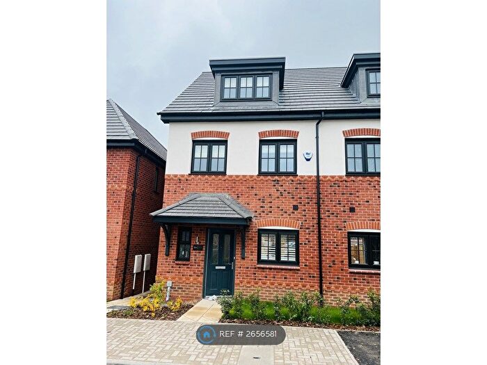 4 Bedroom Semi-detached House To Rent In George Jackson Avenue, Holmes Chapel, CW4