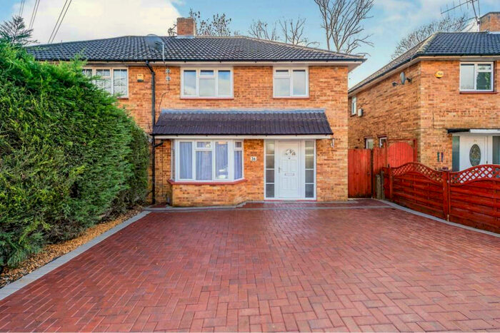 3 Bedroom Semi-Detached House To Rent In Black Boy Wood, St. Albans, Hertfordshire, AL2