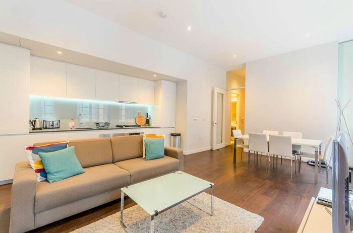 1 Bedroom Flat To Rent In Picton Place, Marylebone, London, W1U