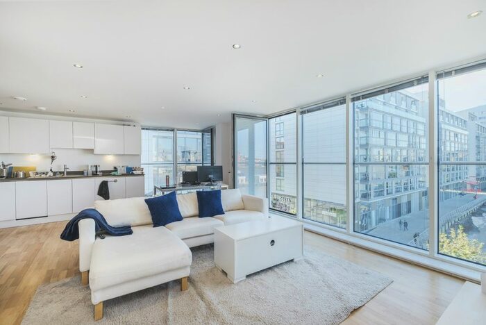 1 Bedroom Flat To Rent In Kings Lodge, Greenwich, SE10