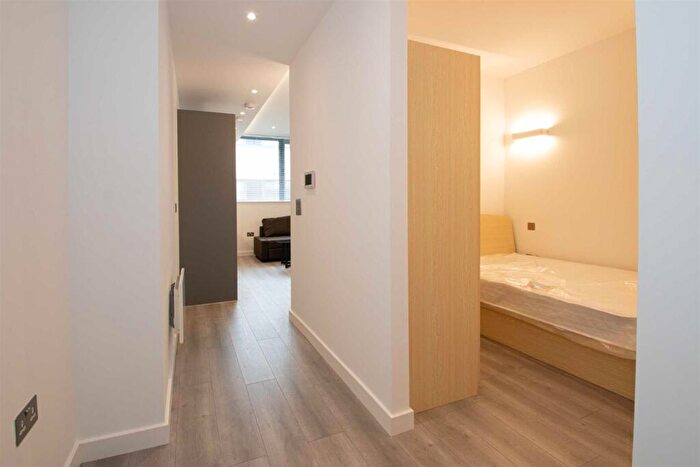 1 Bedroom Apartment To Rent In Capital Drive, Linford Wood, MK14