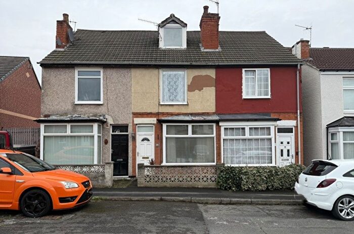 Terraced House For Sale In Albert Avenue, New Whittington, Chesterfield, Derbyshire, S43