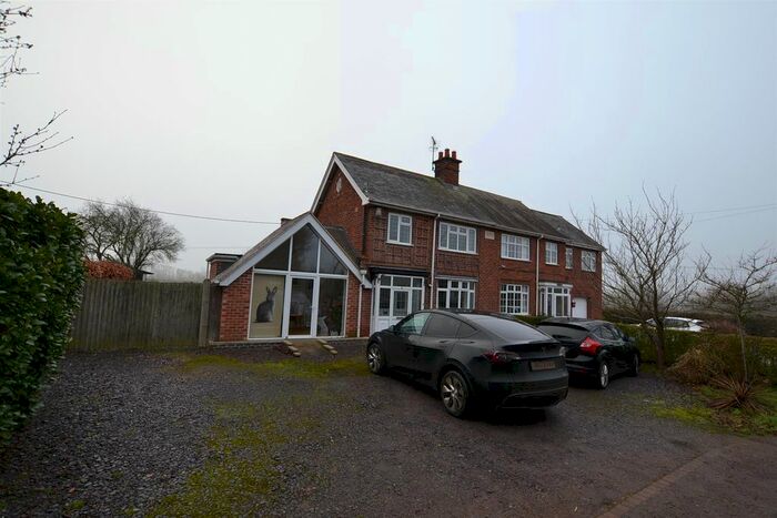3 Bedroom Property To Rent In Grange Cottage - Syston Road, Cossington, Leicestershire, LE7