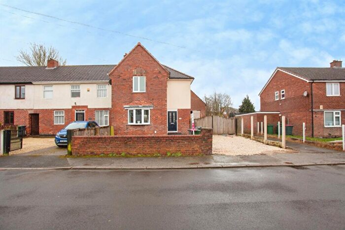 3 Bedroom Semi-Detached House For Sale In The Wellway, Sunnyside, Rotherham, S66