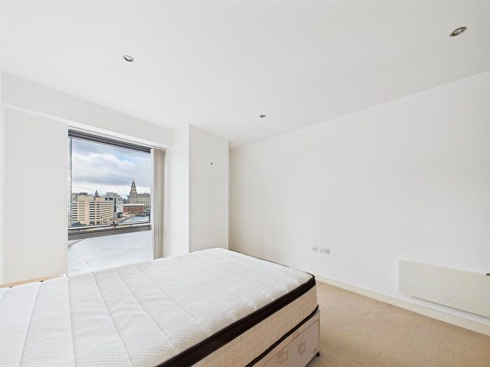 2 Bedroom Flat To Rent In Alexandra Tower, Princes Parade, Liverpool, L3