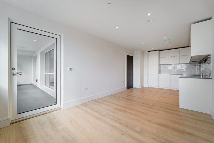 3 Bedroom Apartment To Rent In Boston House, North End Road, Wembley Park, HA9