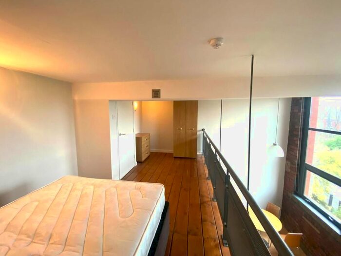 1 Bedroom Flat To Rent In Whingate, Leeds, LS12