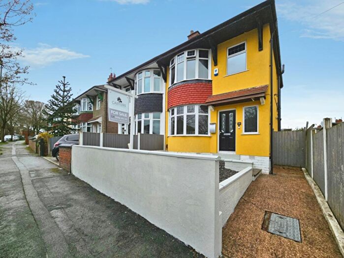 3 Bedroom Semi Detached House For Sale In Bank Hall Road, Burslem, Stoke-On-Trent, ST6