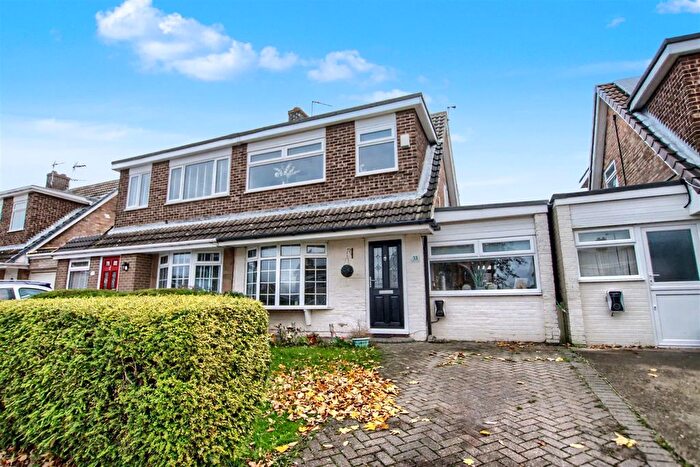 3 Bedroom Semi Detached House For Sale In Knighton Court, Thornaby, TS17