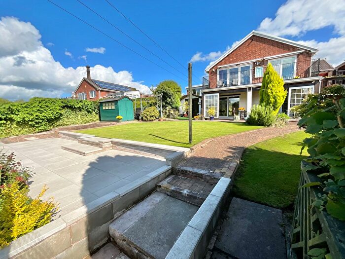 3 Bedroom Detached House For Sale In Willow Close, Tean, ST10