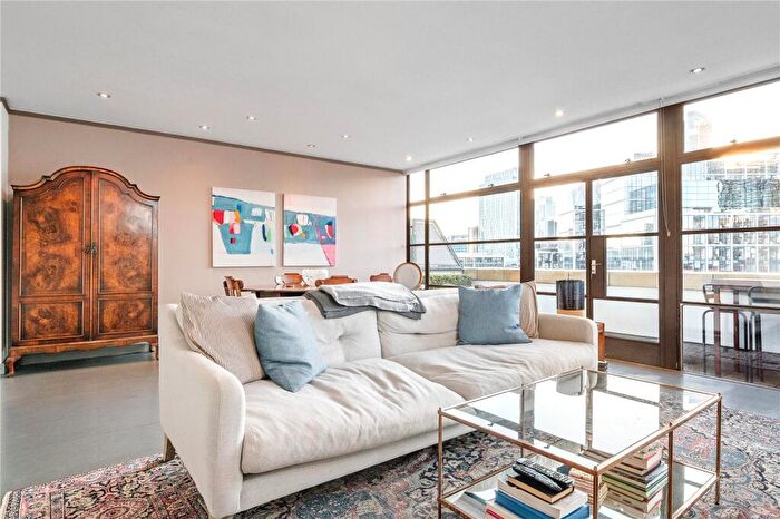 2 Bedroom Duplex To Rent In Exchange Building, Commercial Street, London, E1