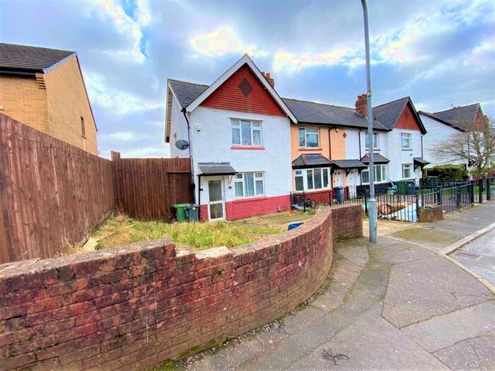 2 Bedroom End Of Terrace House To Rent In Deere Place, Cardiff, CF5