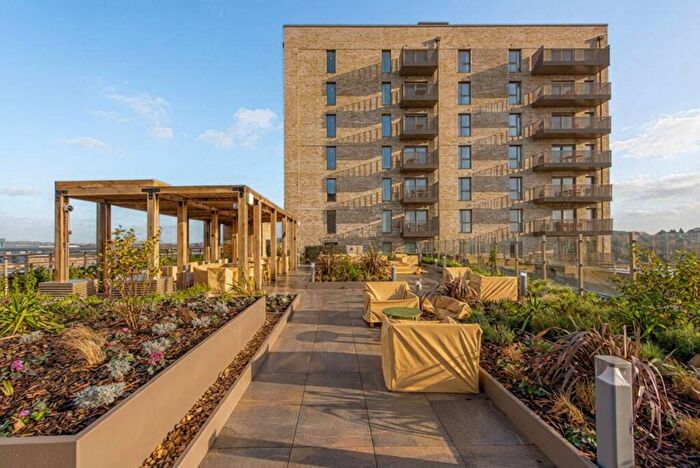 1 Bedroom Flat To Rent In The Draper, Colindale, London, NW9