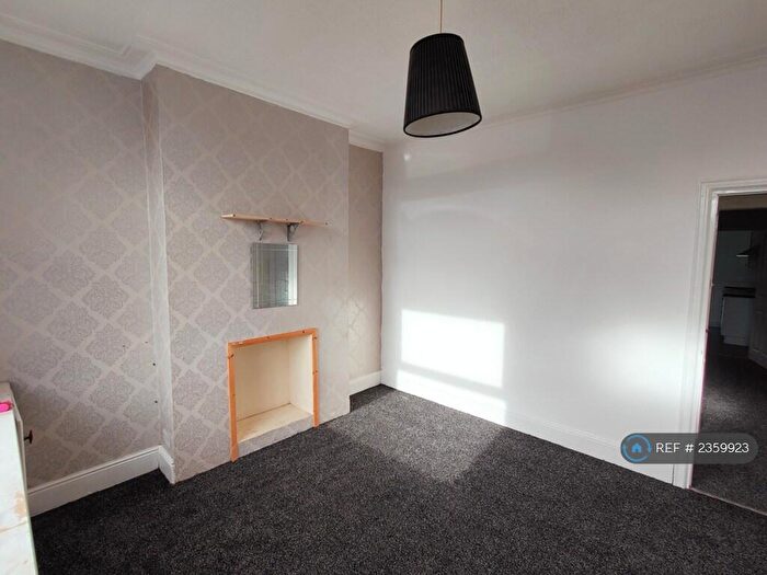 2 Bedroom Terraced House To Rent In Brocksford Street, Stoke-On-Trent, ST4