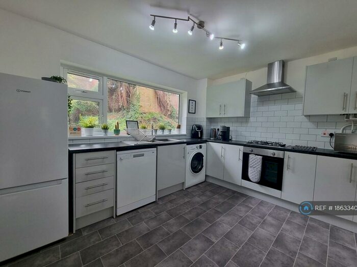 2 Bedroom Flat To Rent In Mapperley, Nottingham, NG3