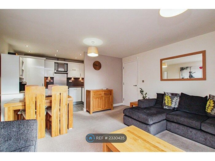 1 Bedroom Flat To Rent In Eluna Apartments, London, E1W