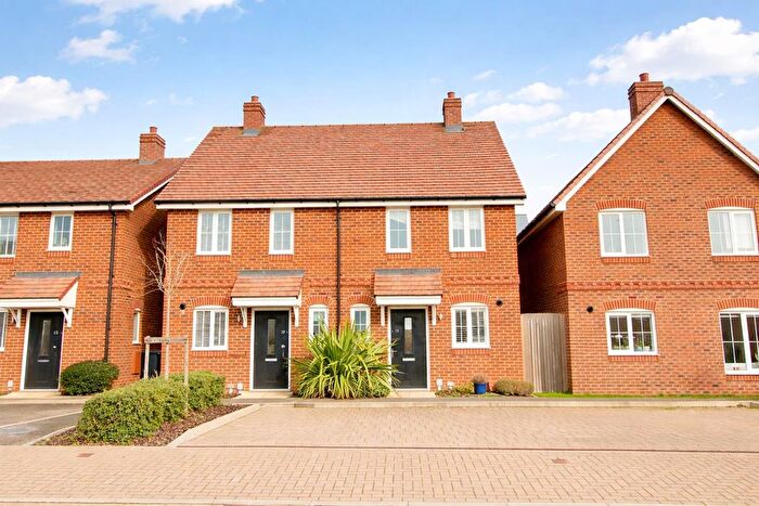 2 Bedroom Property For Sale In Hedgehog Way, Berkhamsted, HP4