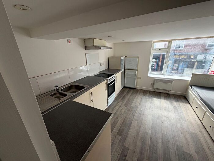 Studio To Rent In Stockwell Head, Hinckley, LE10