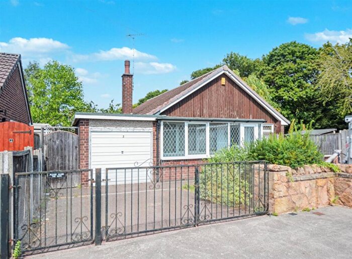 3 Bedroom Detached Bungalow For Sale In Stanthorne Close, Silverdale, Nottingham, NG11
