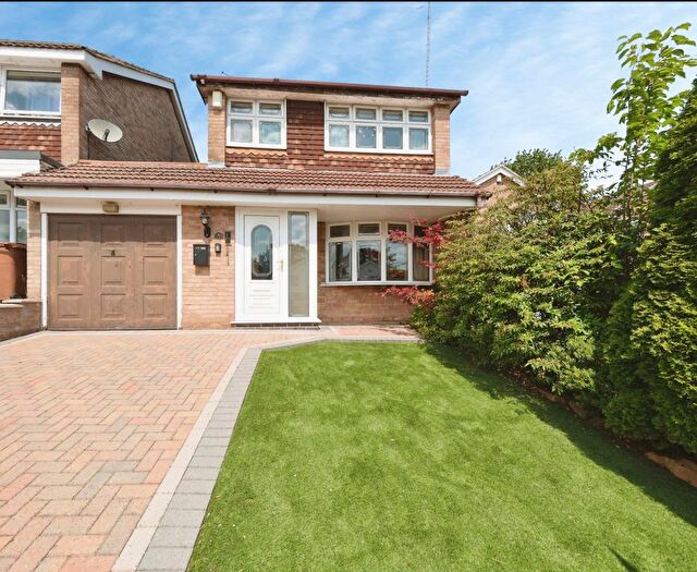 3 Bedroom Detached House For Sale In Tenter Close, Nottingham, NG5