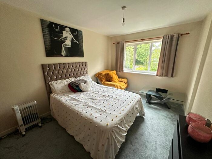 1 Bedroom Apartment For Sale In Flat Richmond Close, Handsworth Wood, Birmingham, B20