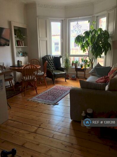 2 Bedroom Flat To Rent In Craigpark Drive, Glasgow, G31